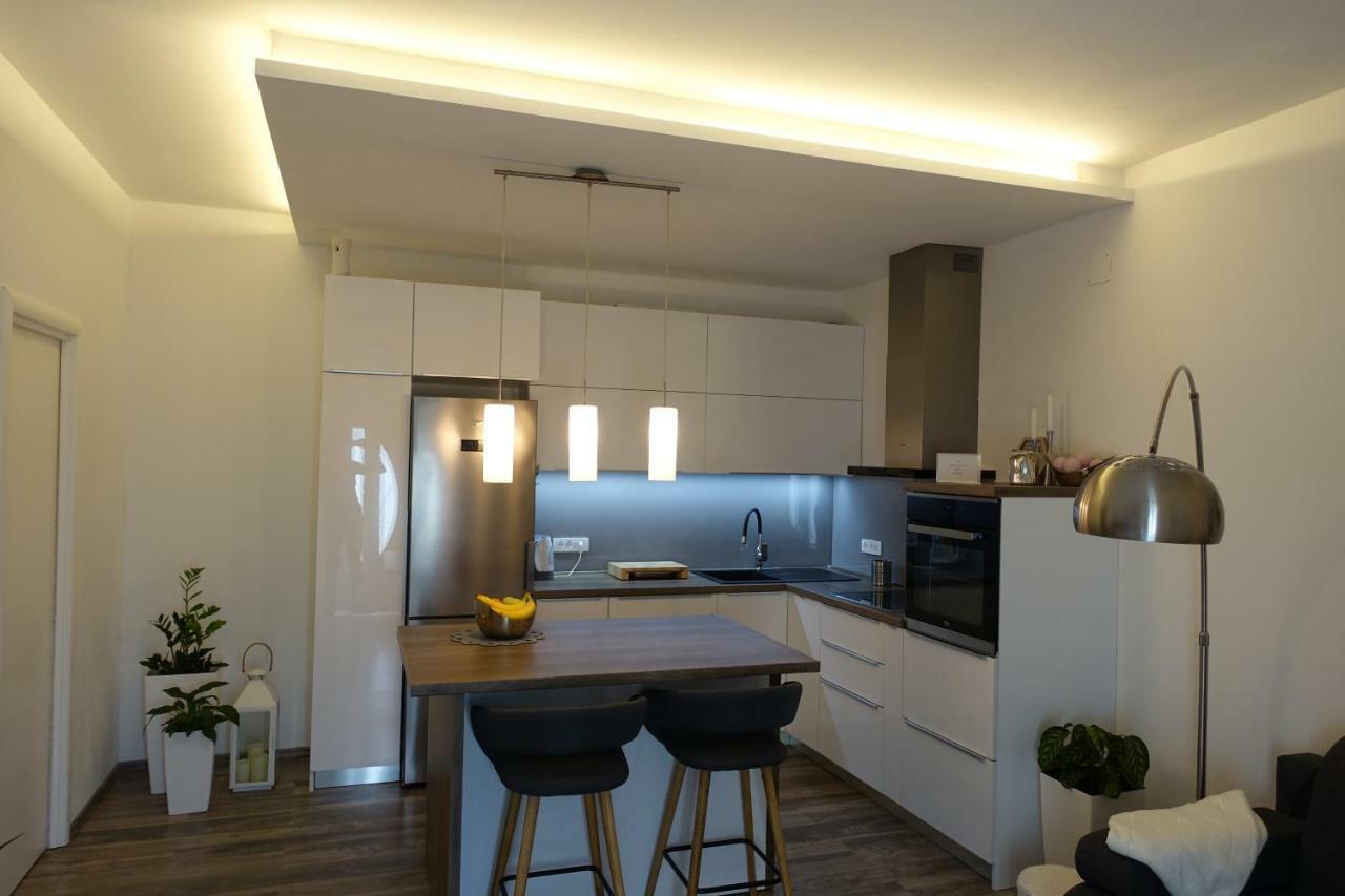 Apartman Maja Bol Exterior photo
